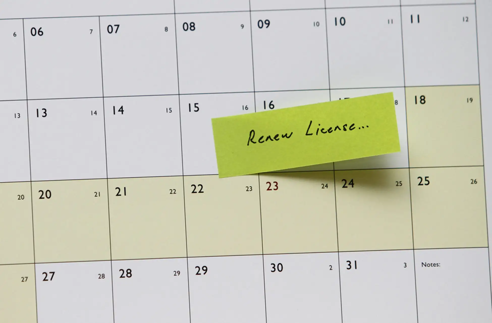 calender with renew license notice